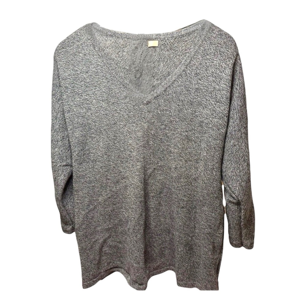 Banana Republic Woman's Size M GRAY Long Sleeve V-Neck Knit Sweater Lightweight